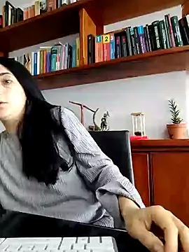 amellie ros online show from 2, 12, 2024