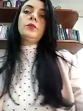 Snapshot of amellie_ros chatting on 12, 12, 2024 amellie ros online show from 12, 12, 2024