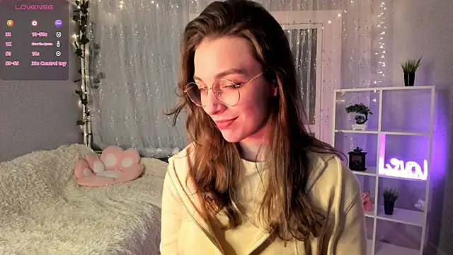 Snapshot of AraCopple chatting on 19, 12, 2024 AraCopple online show from 19, 12, 2024