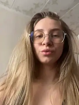 Kitty Katrine online show from 20, 1, 2025