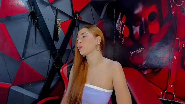 Hana and Zeta online show from 2, 12, 2025