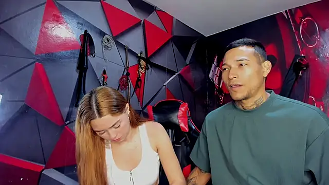 Hana and Zeta online show from 15, 12, 2025