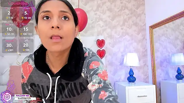 Eliza Thaylor   online show from 16, 2, 2025