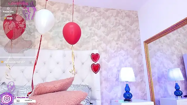 Eliza Thaylor   online show from 21, 2, 2025