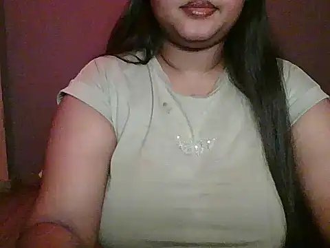 Snapshot of Your-love-12 chatting on 23, 10, 2025 Your-love-12 online show from 23, 10, 2025