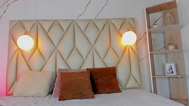 Snapshot of angelswets chatting on 10, 11, 2025 angelswets online show from 10, 11, 2025