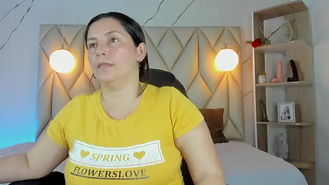 angelswets online show from 10, 2, 2026