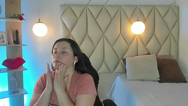 angelswets online show from 28, 5, 2026