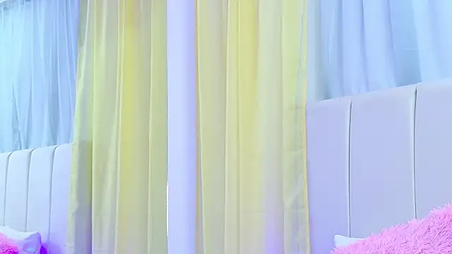 VanessaGlenn online show from 16, 4, 2026