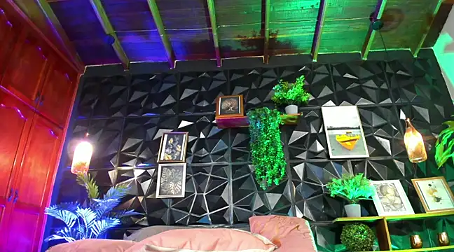 karla 999 online show from 14, 3, 2025