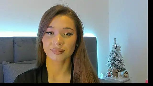 Snapshot of predatory_fury chatting on 15, 12, 2024 predatory fury online show from 15, 12, 2024