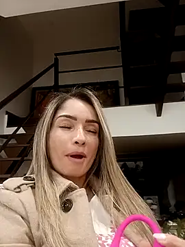 Loly Horny online show from 7, 3, 2025