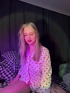 Carol  Cox online show from 1, 1, 2025