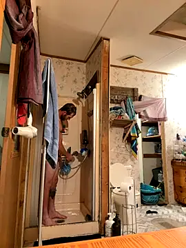 Snapshot of dcockell chatting on 28, 10, 2025 dcockell online show from 28, 10, 2025