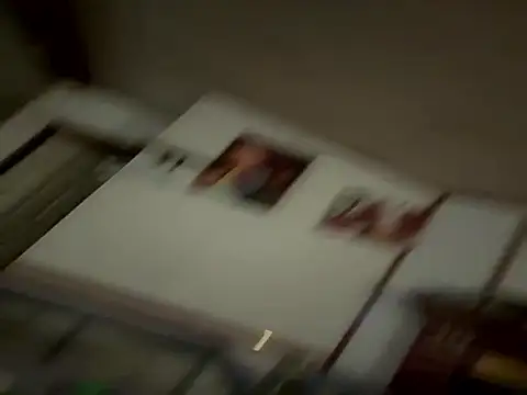 Snapshot of dcockell chatting on 7, 11, 2025 dcockell online show from 7, 11, 2025