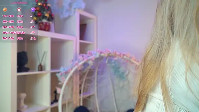 Snapshot of FlairCunard chatting on 1, 12, 2024 FlairCunard online show from 1, 12, 2024