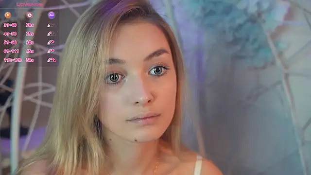 Snapshot of FlairCunard chatting on 1, 12, 2024 FlairCunard online show from 1, 12, 2024