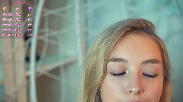 Snapshot of FlairCunard chatting on 3, 12, 2024 FlairCunard online show from 3, 12, 2024