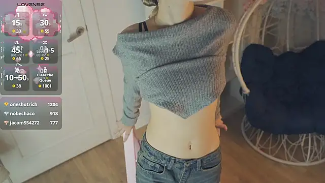 Snapshot of FlairCunard chatting on 19, 1, 2025 FlairCunard online show from 19, 1, 2025