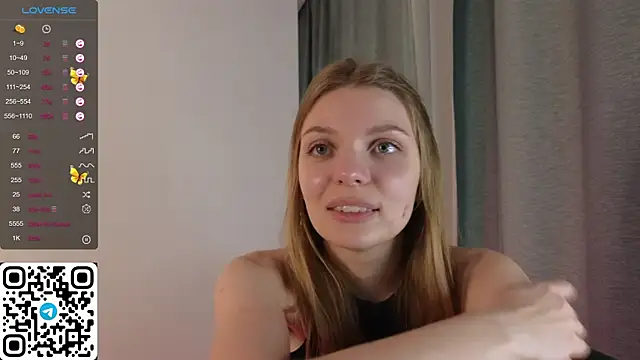 ElswythDecoursey online show from 2, 2, 2025