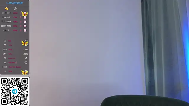 ElswythDecoursey online show from 5, 2, 2025