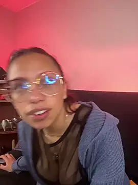 lilith-deveraux online show from 1, 3, 2025