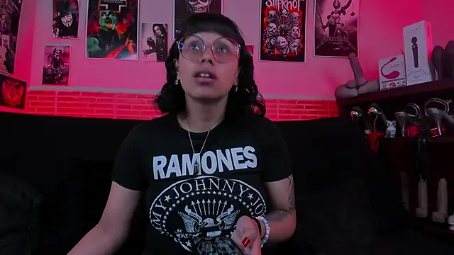 lilith-deveraux online show from 25, 9, 2025