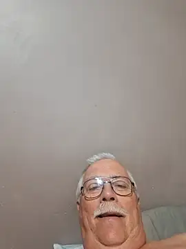 NawtyB1965 online show from 13, 4, 2026