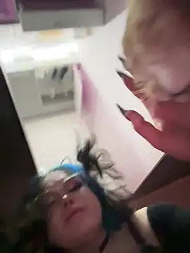 MaddisonHaas online show from 13, 2, 2025