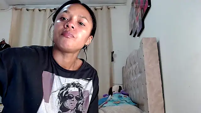 Samary thomas online show from 15, 2, 2025