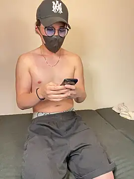 Snapshot of xxx_men chatting on 17, 10, 2025 xxx men online show from 17, 10, 2025