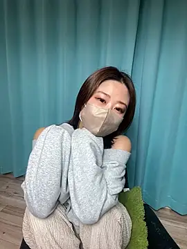 Snapshot of ayu0009rrr chatting on 27, 2, 2025 ayu0009rrr online show from 27, 2, 2025