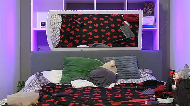 SunshineLexi online show from 3, 10, 2025