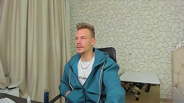 MateoBenjaminX online show from 15, 12, 2024