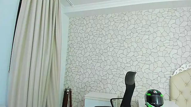 MateoBenjaminX online show from 5, 2, 2025