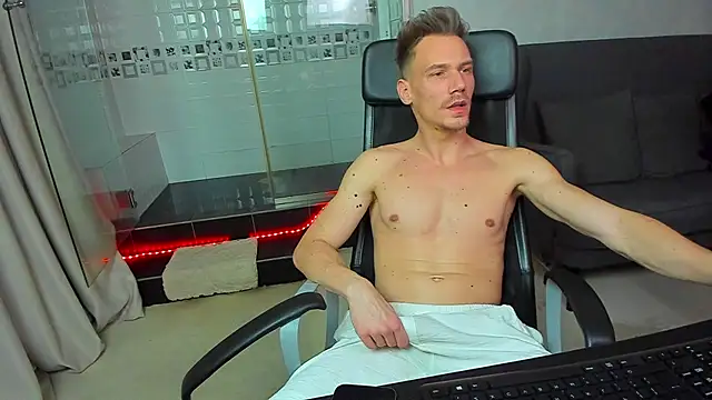 MateoBenjaminX online show from 25, 2, 2025