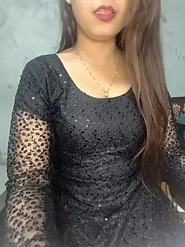 Shanaya Hotty online show from 9, 1, 2025