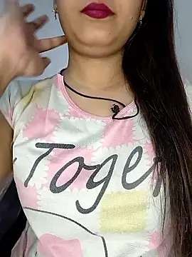 Shanaya Hotty online show from 26, 9, 2025