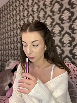 Mia Ethan online show from 12, 12, 2024