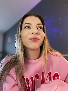 Mia Ethan online show from 2, 4, 2026