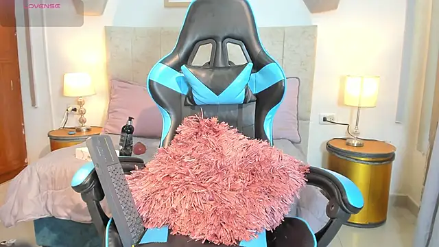  maria foxx  online show from 2, 2, 2026