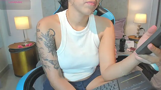  maria foxx  online show from 9, 2, 2026