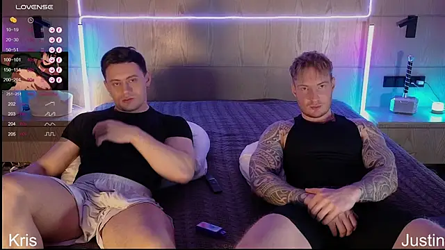 Snapshot of Justin_Hardy chatting on 26, 11, 2025 Justin Hardy online show from 26, 11, 2025