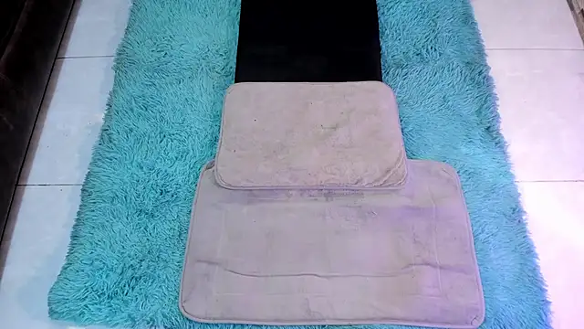 Snapshot of Eilin_clio chatting on 20, 11, 2025 Eilin clio online show from 20, 11, 2025