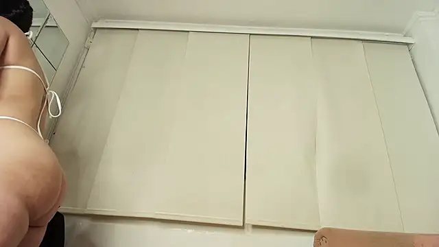 sandy rivas online show from 28, 9, 2025