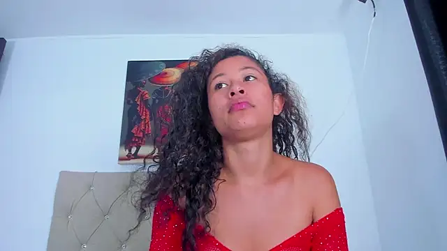 Snapshot of Milkdulce1 chatting on 14, 1, 2025 Milkdulce1 online show from 14, 1, 2025