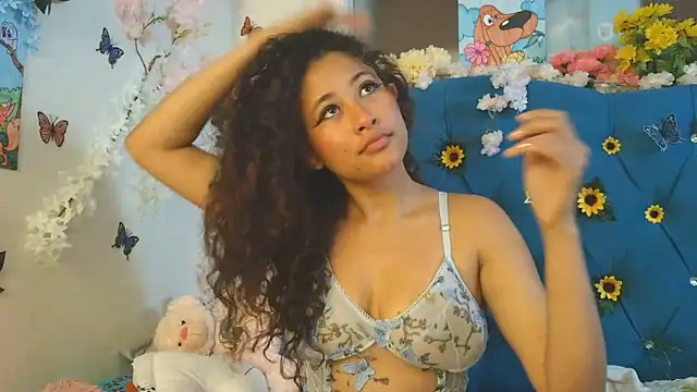 Snapshot of Milkdulce1 chatting on 28, 5, 2026 Milkdulce1 online show from 28, 5, 2026