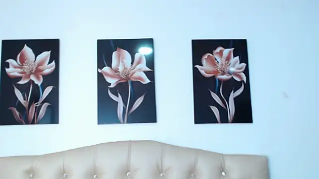 amaranta f00x online show from 5, 3, 2025