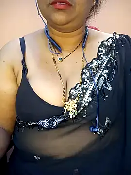 Snapshot of Sexy-Telugunayana2 chatting on 18, 12, 2024 Sexy-Telugunayana2 online show from 18, 12, 2024