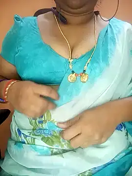 Snapshot of Sexy-Telugunayana2 chatting on 22, 12, 2024 Sexy-Telugunayana2 online show from 22, 12, 2024